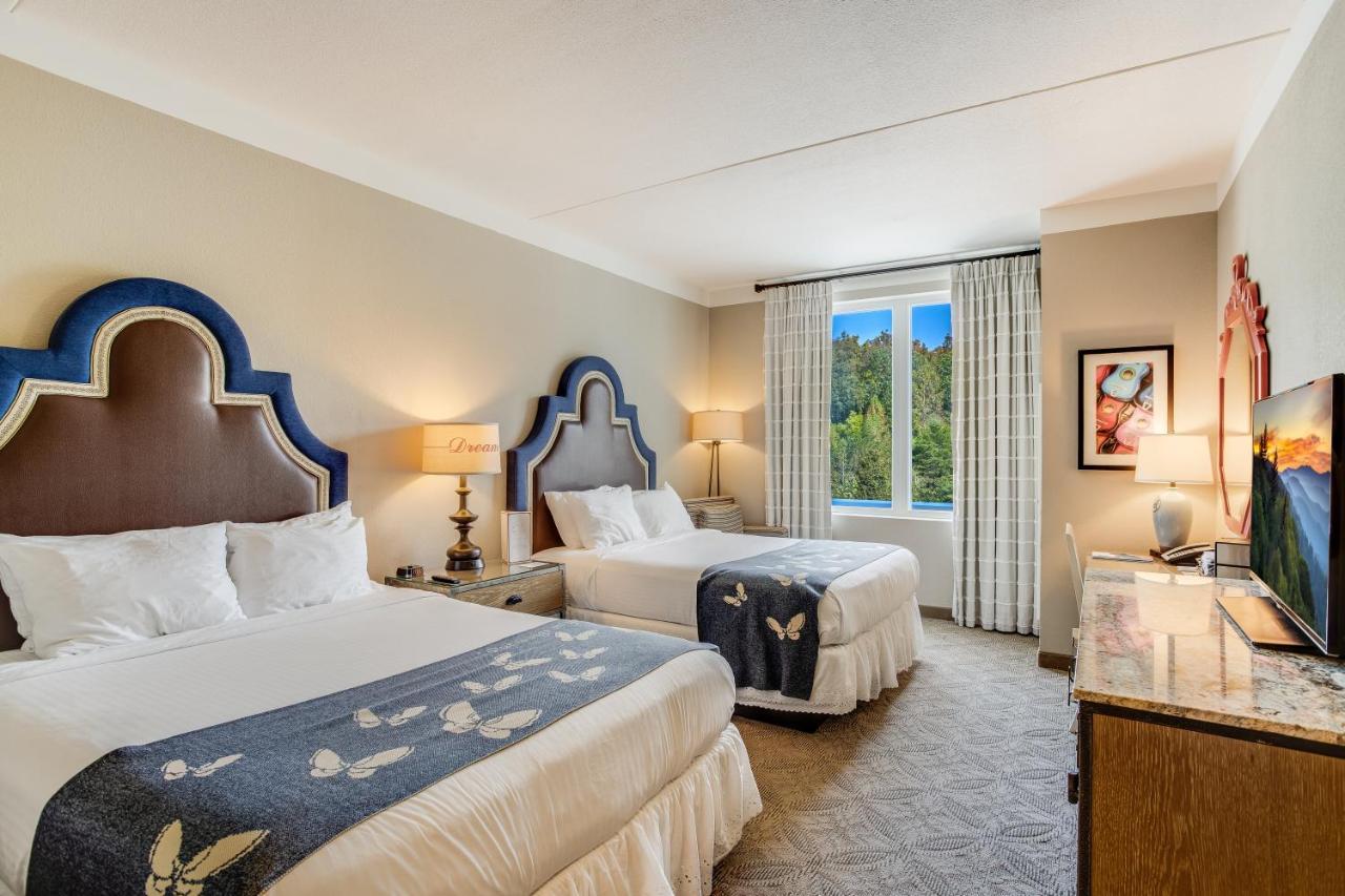 Dollywood'S Dreammore Resort And Spa Пиджен Фордж Екстериор снимка
