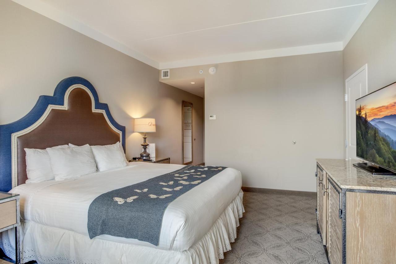 Dollywood'S Dreammore Resort And Spa Пиджен Фордж Екстериор снимка