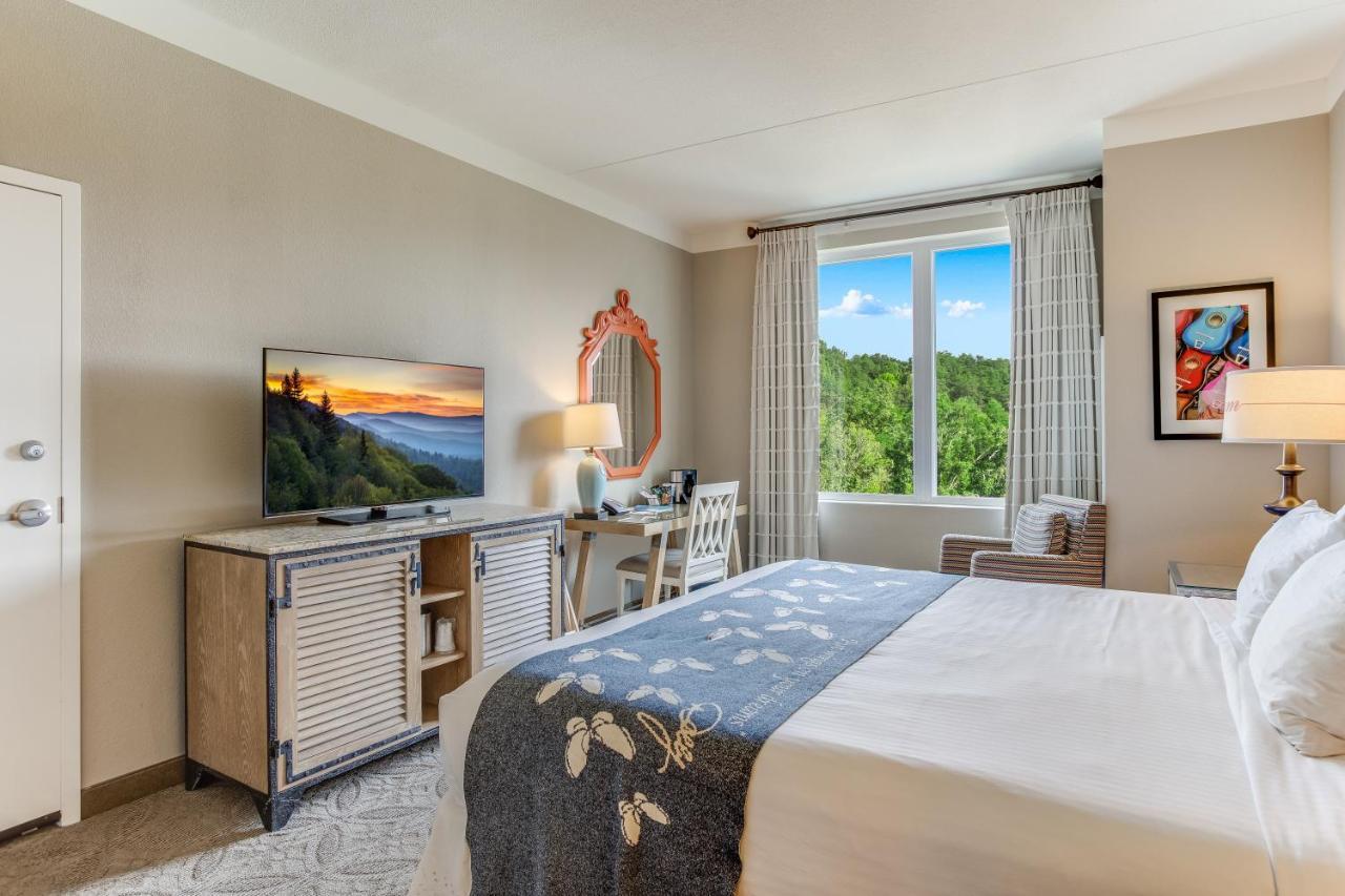 Dollywood'S Dreammore Resort And Spa Пиджен Фордж Екстериор снимка